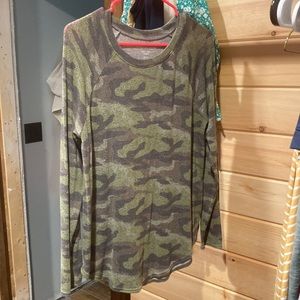 Lightweight camo long sleeve